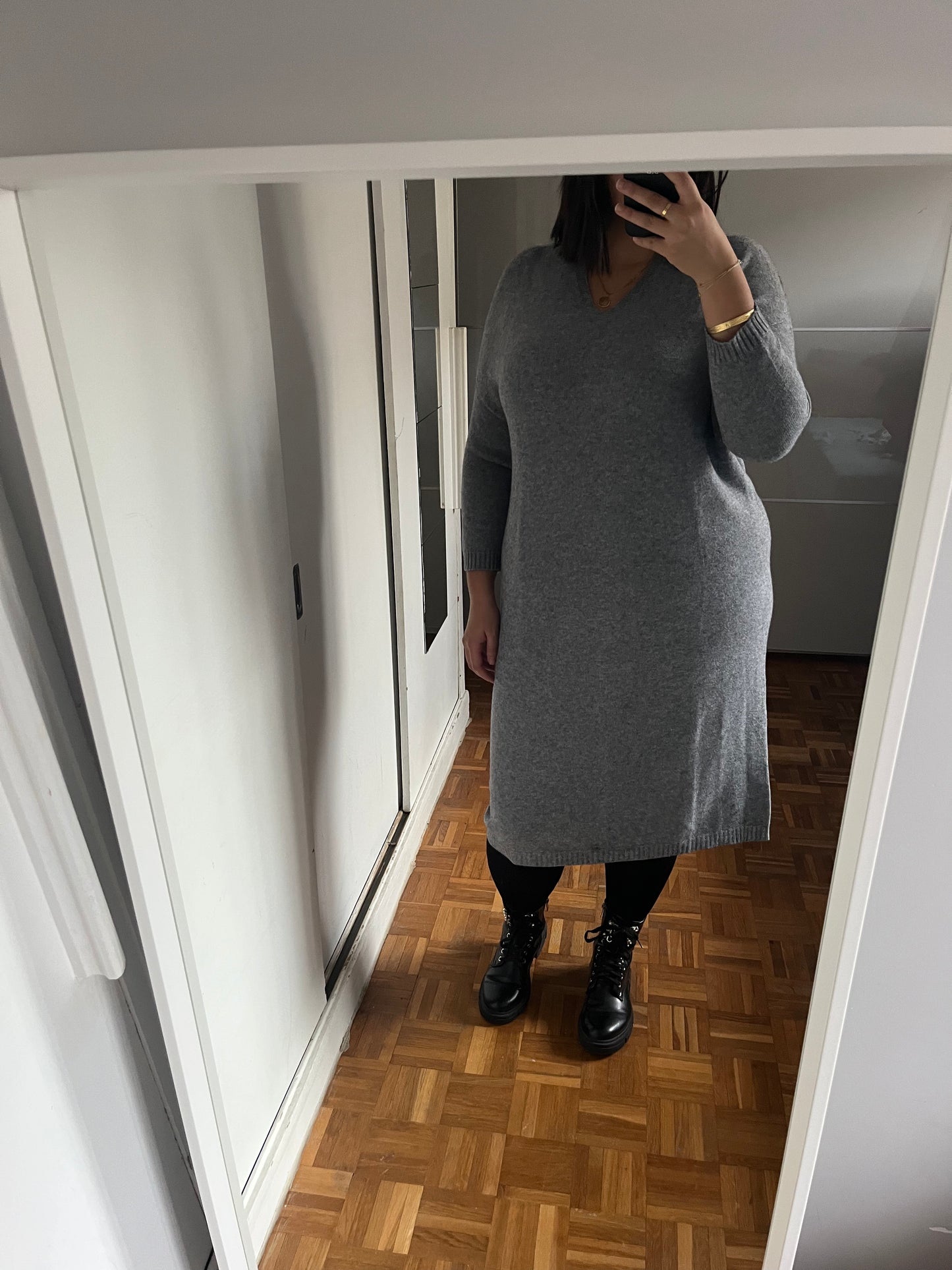 Robe en laine grise